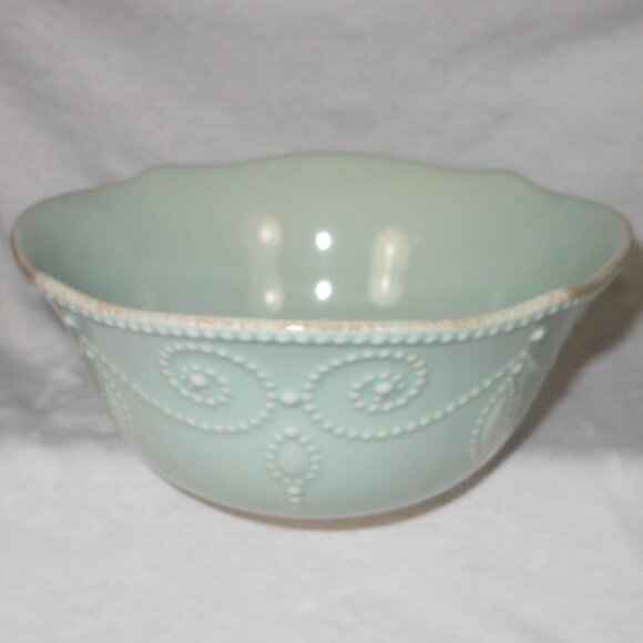 Multi purpose bowl. Lenox French Perle Stoneware - Picture 2 of 5